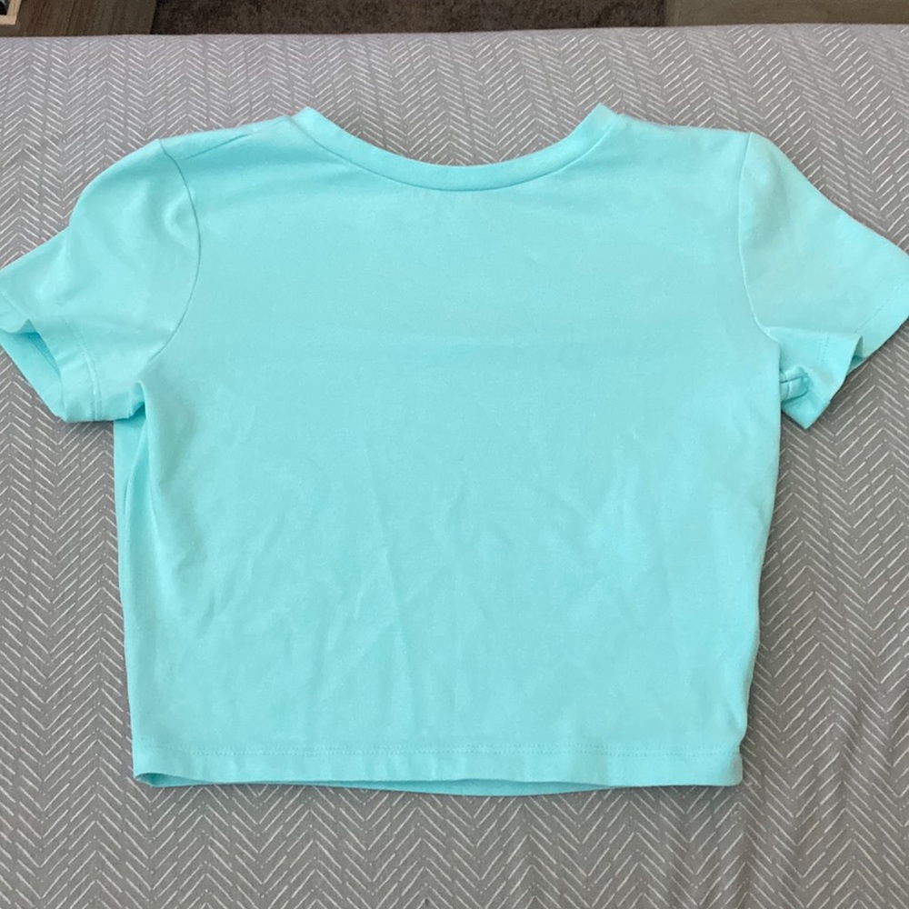 Wild Fable tshirt crop top size xs